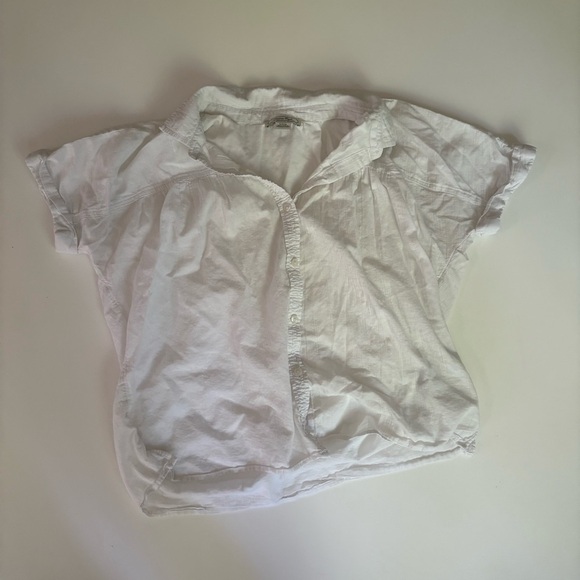 American Eagle Crisp White Button Down Short Sleeve Shirt - Picture 4 of 8